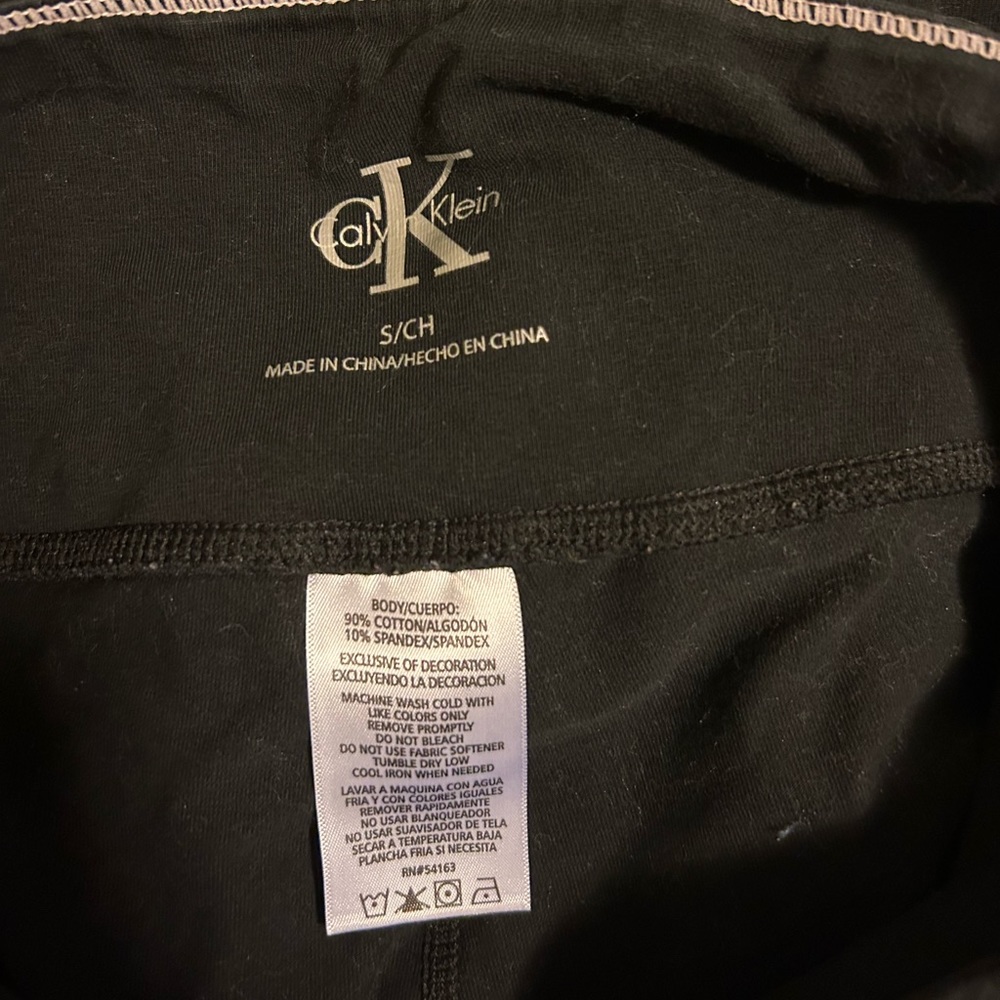 never worn - Picture 2 of 2
